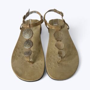 Vionic Lizbeth T Strap Sandals Womens 10 Gold Medallions Cork Comfort Vacation